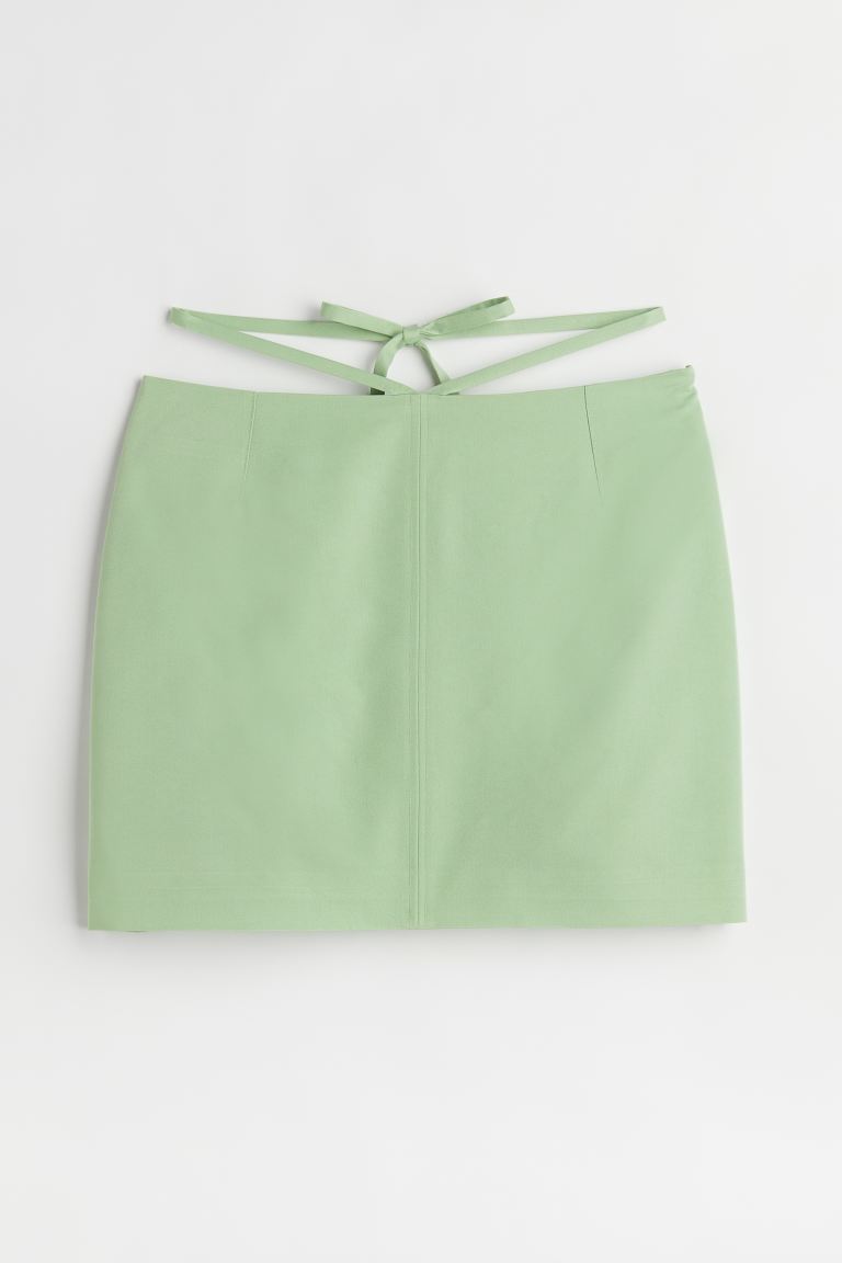 APPLE GREEN SKIRT SIZE UK 8